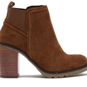 Crevo Chestnut Ankle Booties